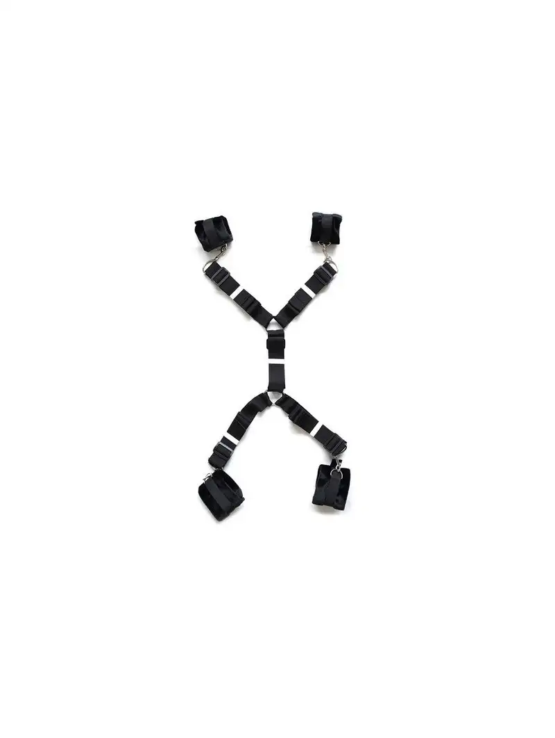 attaches-bondage-pour-lit-1