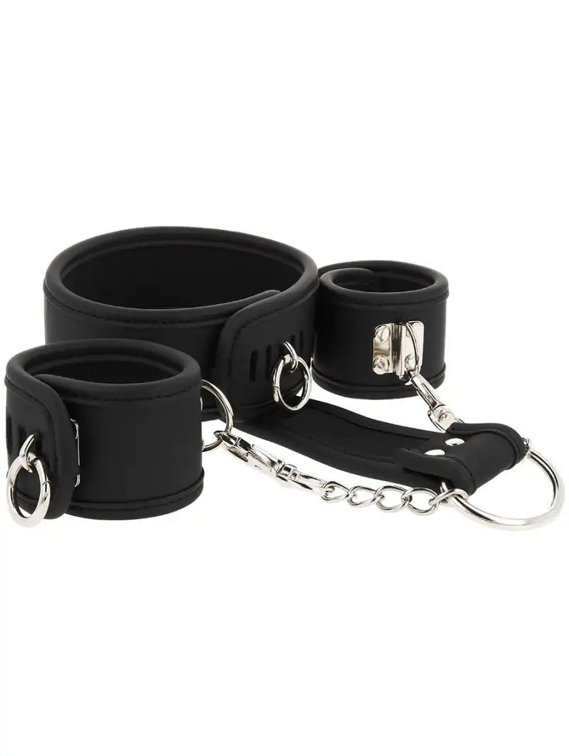 collier-et-menottes-fixes-fetish-submissive-1
