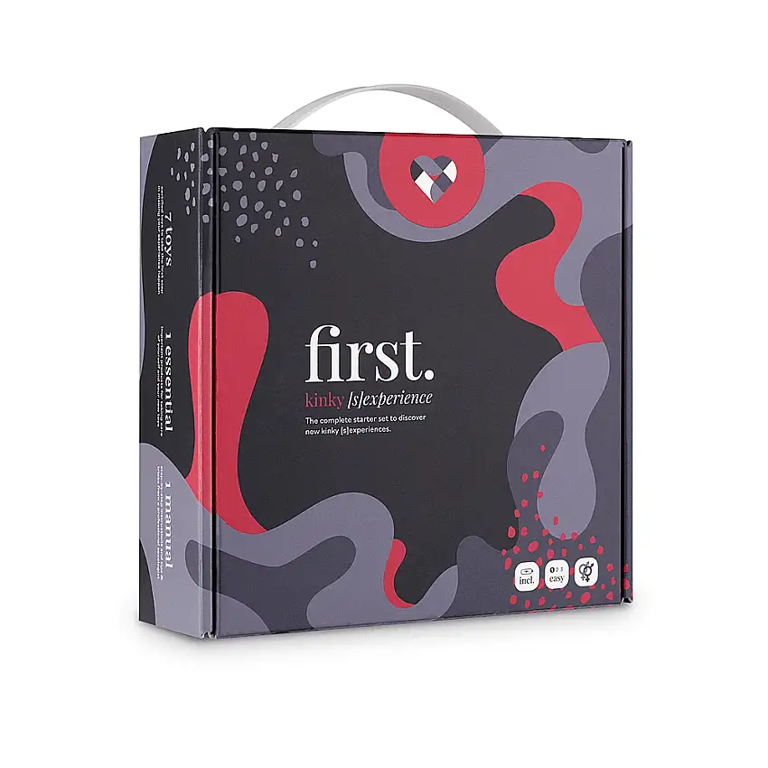 firstkinkysexperience-sextoysbox-lovebox-1