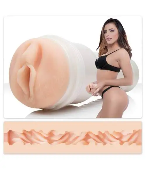 fleshlight-girls-adriana-chechik-vagin-1