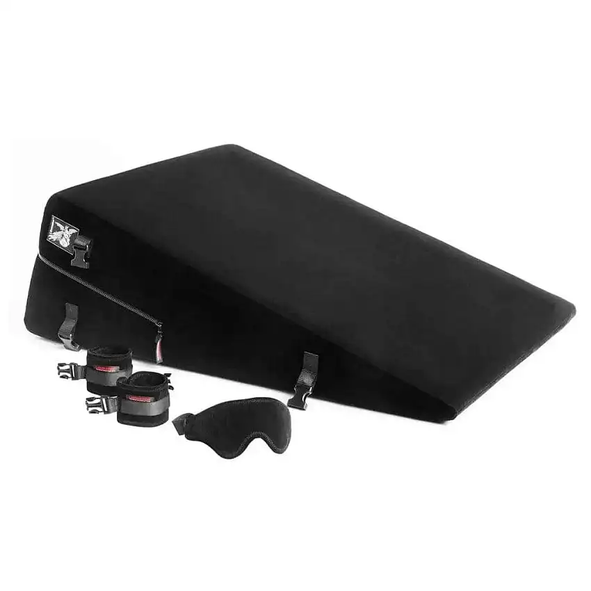 liberator-bdsm-liberator-black-label-wedge-ramp-sex-positioning-pillow-with-cuff-kit-43109008671002-1