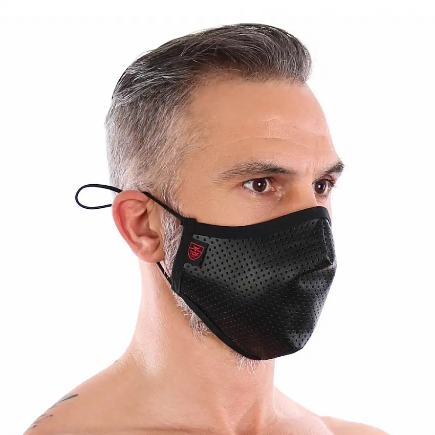 masque-lavable-fetish-noir-1