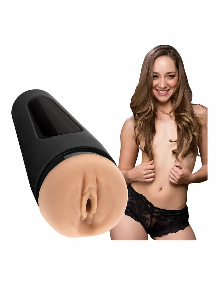masturbateur-main-squeeze-remy-lacroix-1