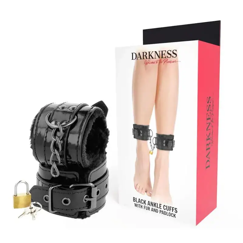 menottes-cuir-pvc-noires-r-glables-bdsm-1_a1ad680a-3798-4f1f-93c1-a40accf5f367-1