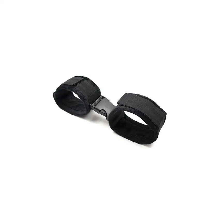 menottes-de-chevilles-buckle-noir-1