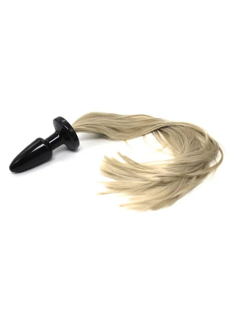 plug-anal-poney-longue-queue-1
