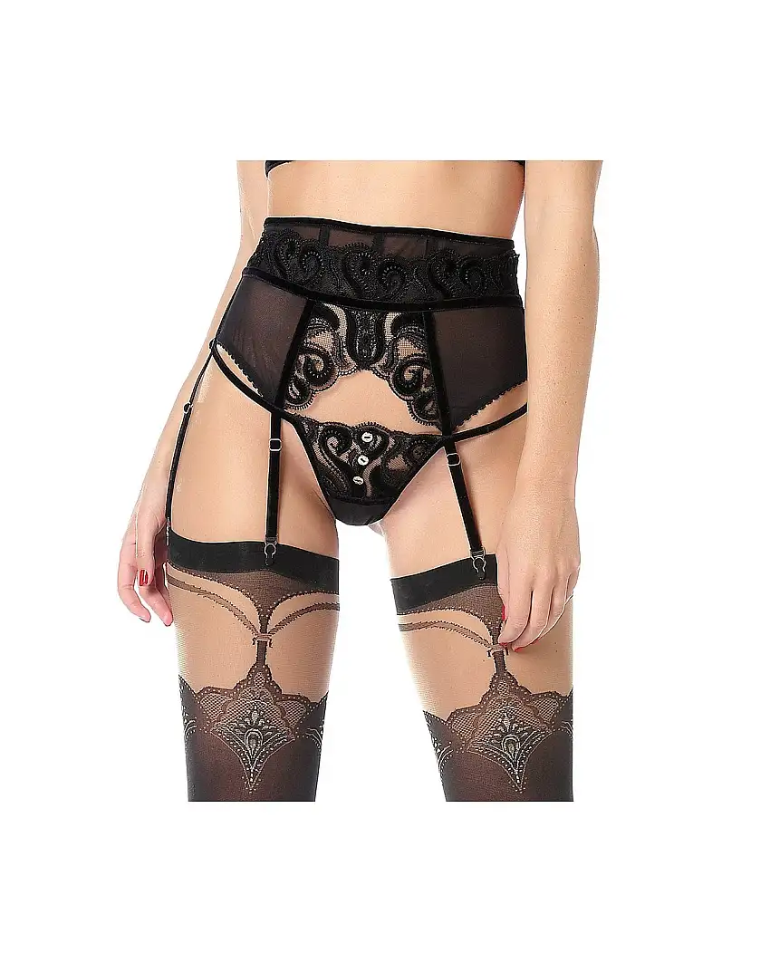 porte-jarretelles-prudence-de-la-collection-insoumise-la-marque-de-lingerie-de-luxe-impudique-1