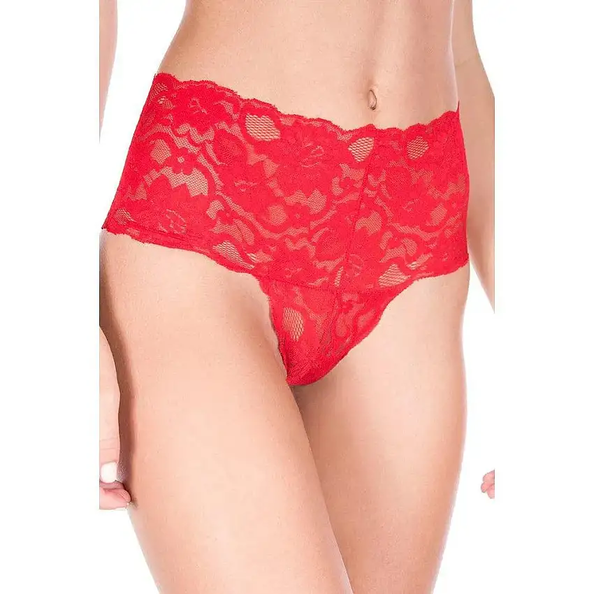 string-en-dentelle-rouge-1-1